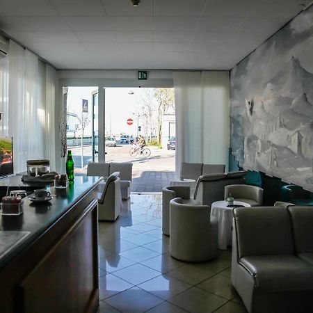 Hotel Venus Rimini Ngoại thất bức ảnh