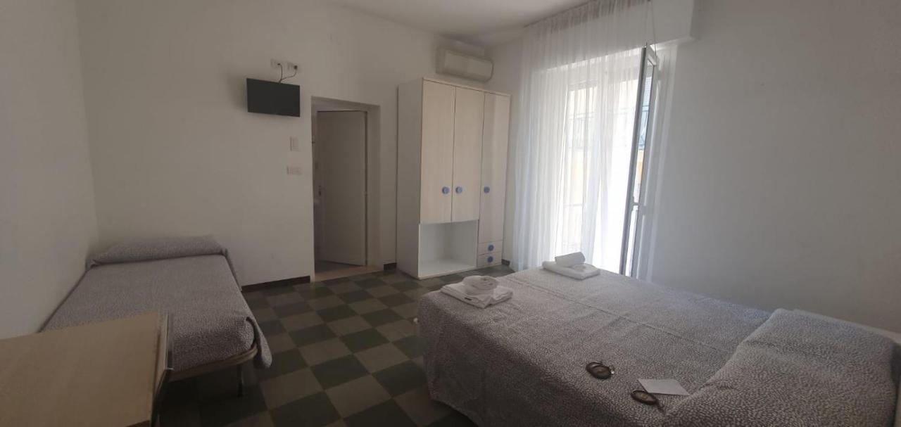 Hotel Venus Rimini Ngoại thất bức ảnh