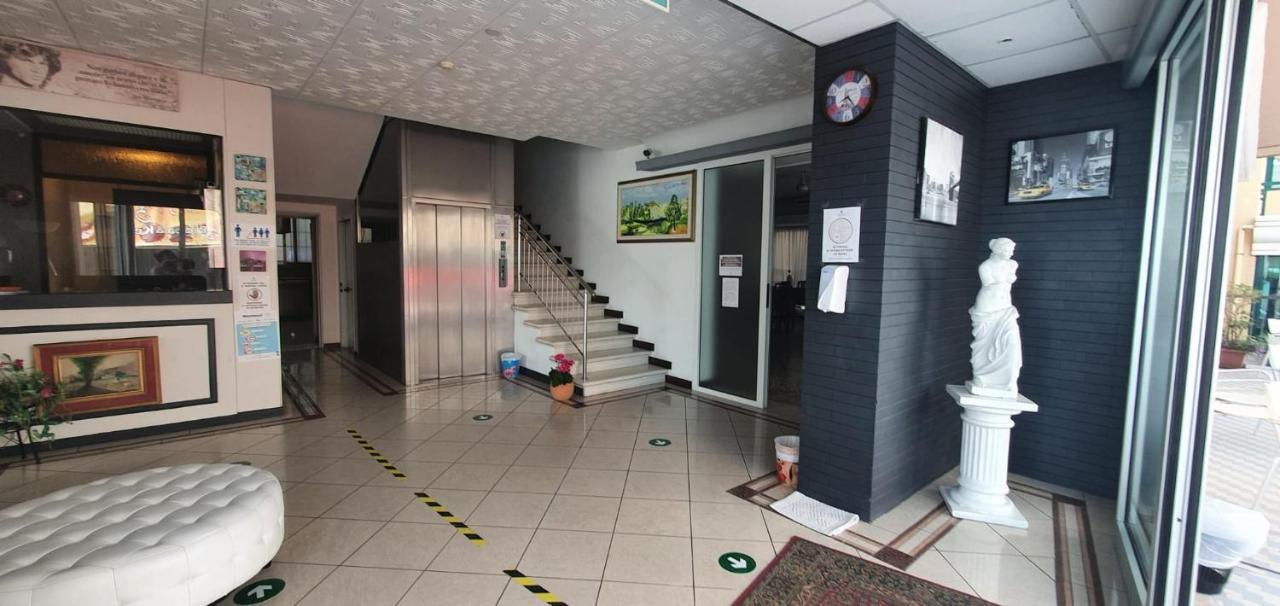 Hotel Venus Rimini Ngoại thất bức ảnh