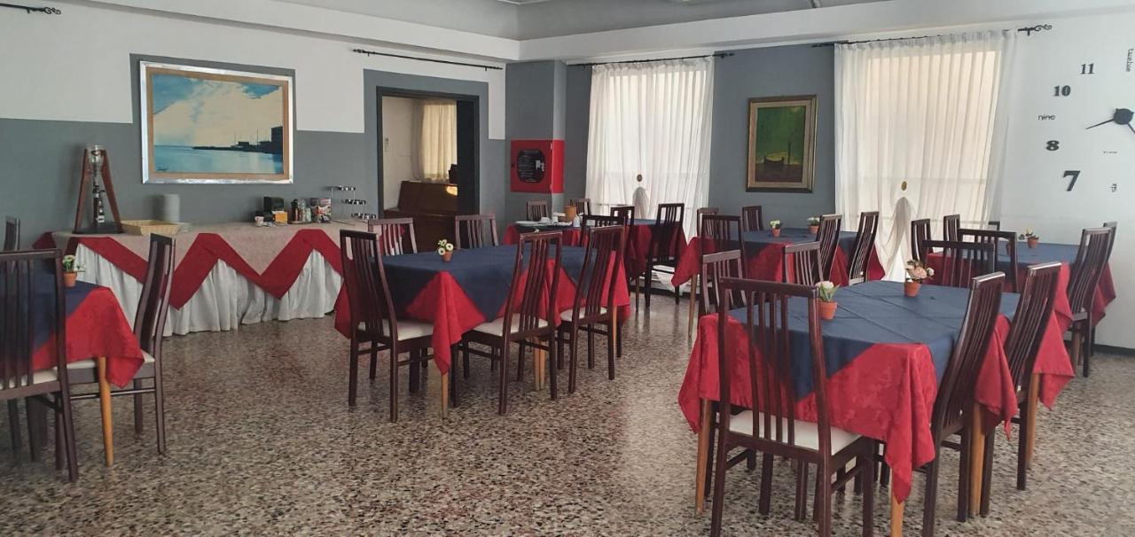 Hotel Venus Rimini Ngoại thất bức ảnh