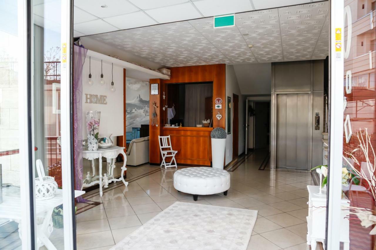 Hotel Venus Rimini Ngoại thất bức ảnh
